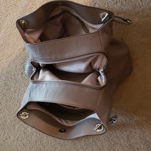 Michael Kors Handbag - Picture 3 of 3